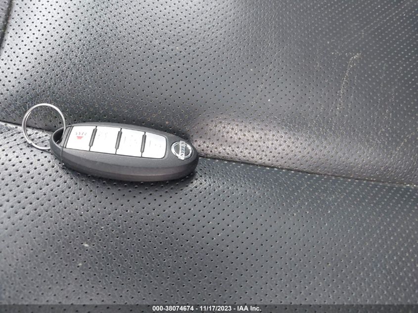 2015 NISSAN ROGUE SL - 5N1AT2MT6FC895508