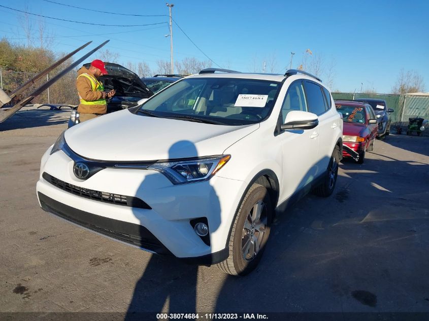 VIN JTMRFREV2HJ109712 2017 TOYOTA RAV4 XLE
