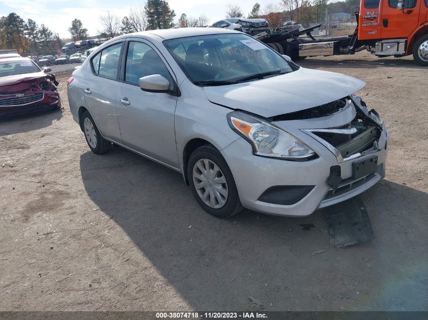 VIN 3N1CN7AP0KL811275 2019 NISSAN VERSA no.1