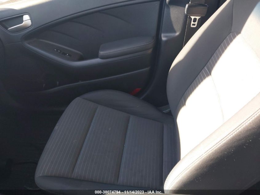 2017 KIA FORTE LX/S - 3KPFL4A72HE118073
