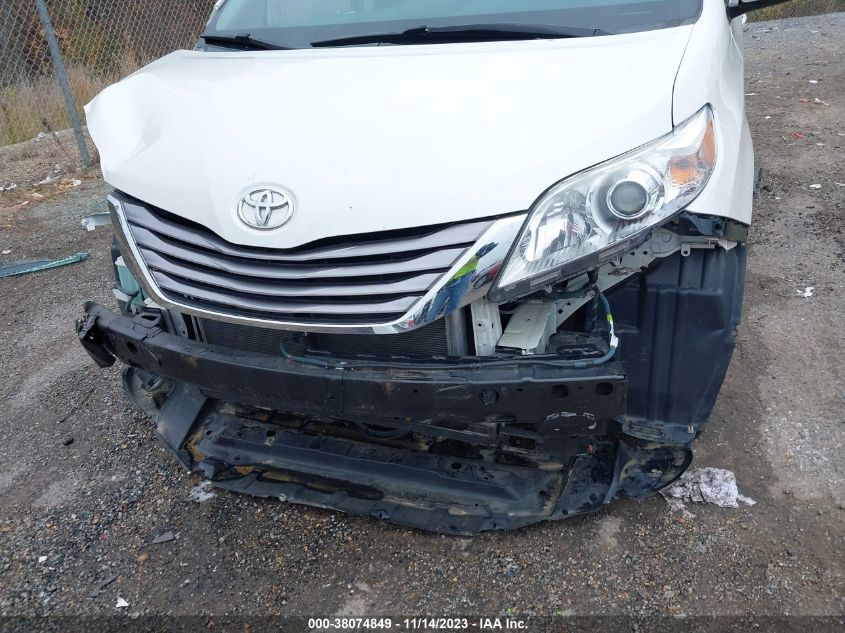 5TDYZ3DC0HS813555 2017 TOYOTA SIENNA, photo no. 6