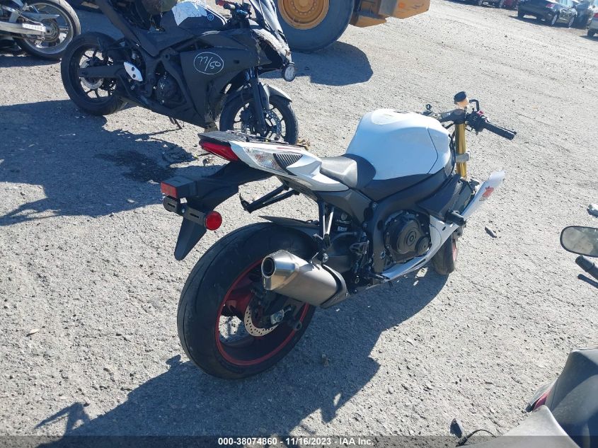 2017 SUZUKI GSX-R750 JS1GR7MA4H2101861