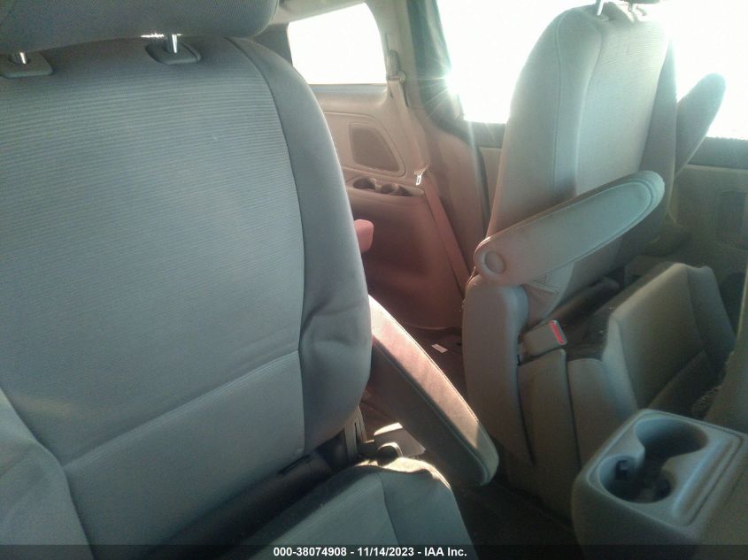 2015 KIA SEDONA L - KNDMA5C13F6015663