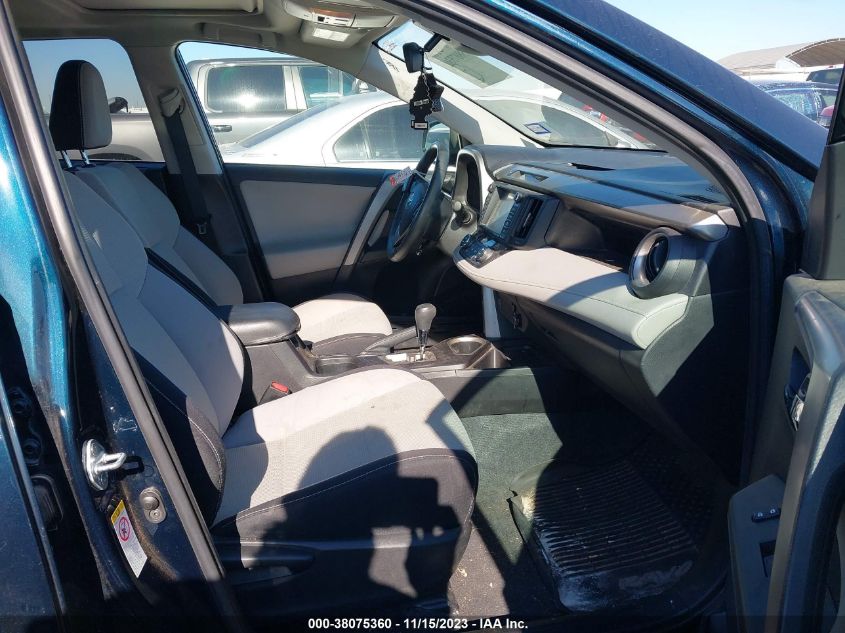 2017 TOYOTA RAV4 XLE - 2T3RFREV2HW673619