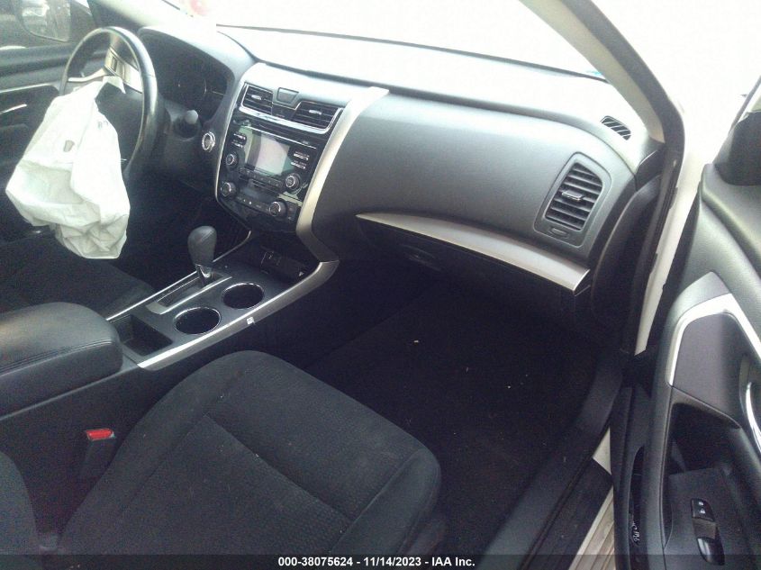 2015 NISSAN ALTIMA 2.5 SV - 1N4AL3AP8FC442059