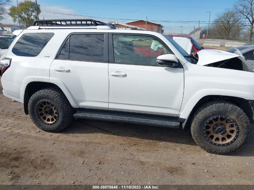 2018 TOYOTA 4RUNNER SR5 PREM/LTDL/TRAIL/TRD - JTEBU5JR4J5517518