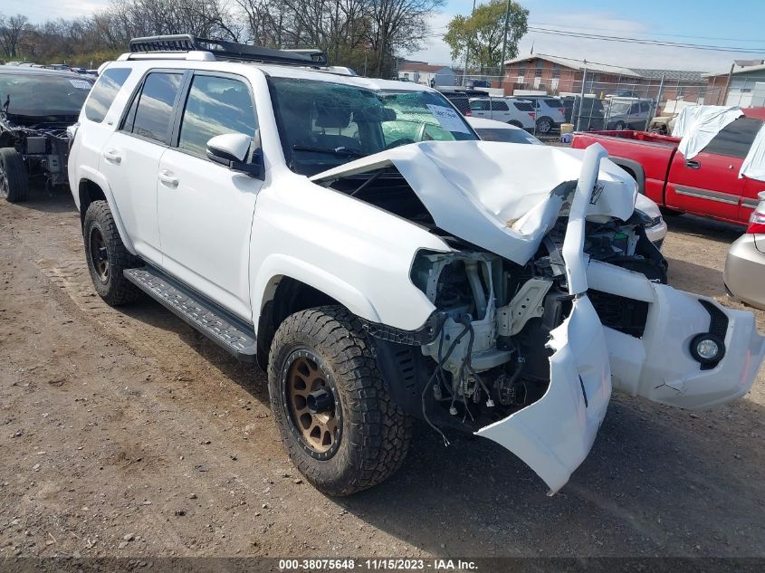 2018 TOYOTA 4RUNNER SR5 PREM/LTDL/TRAIL/TRD - JTEBU5JR4J5517518