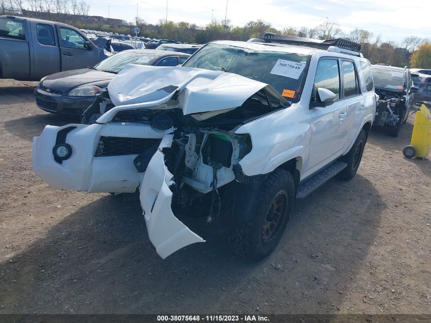 2018 TOYOTA 4RUNNER SR5 PREM/LTDL/TRAIL/TRD - JTEBU5JR4J5517518