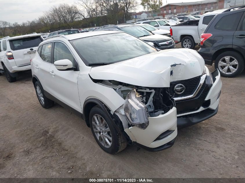 JN1BJ1BV7MW315503 Nissan Rogue Sport SV FWD XTRONIC CVT