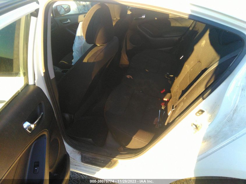 2016 KIA FORTE LX - KNAFK4A61G5607047