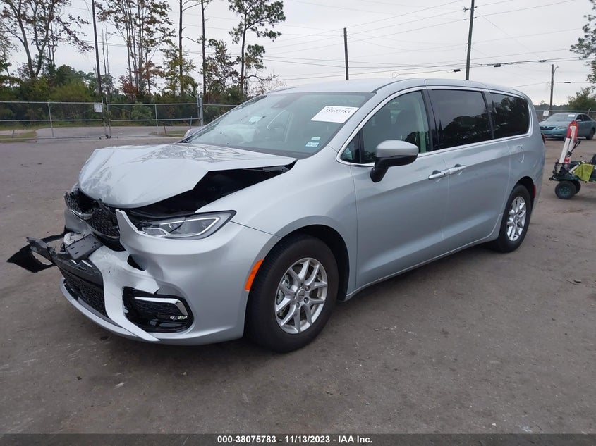 VIN 2C4RC1BG5PR623967 2023 CHRYSLER PACIFICA TOURING L