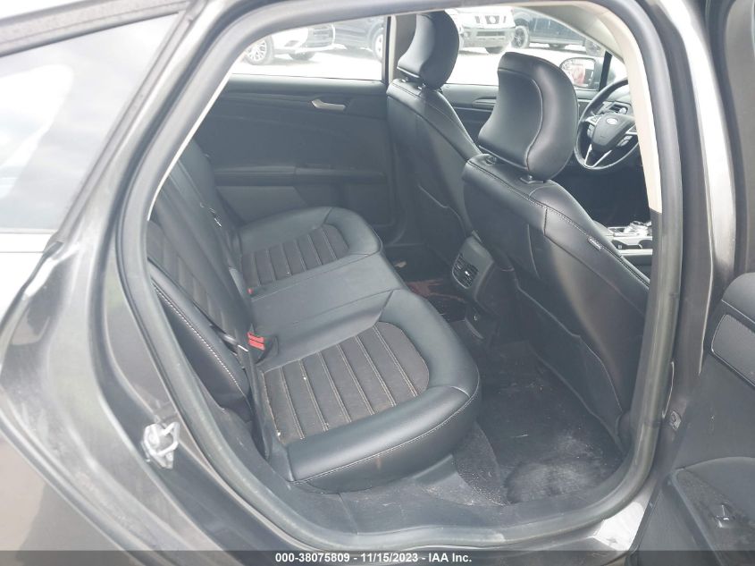 VIN 3FA6P0HD7JR216576 2018 FORD FUSION SE