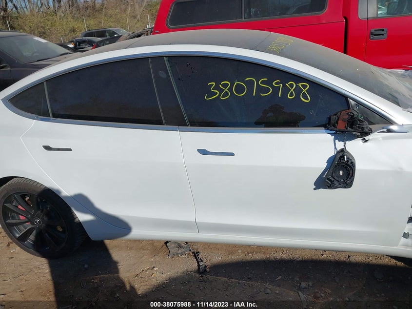 VIN 5YJ3E1EB2LF787571 2020 TESLA MODEL 3