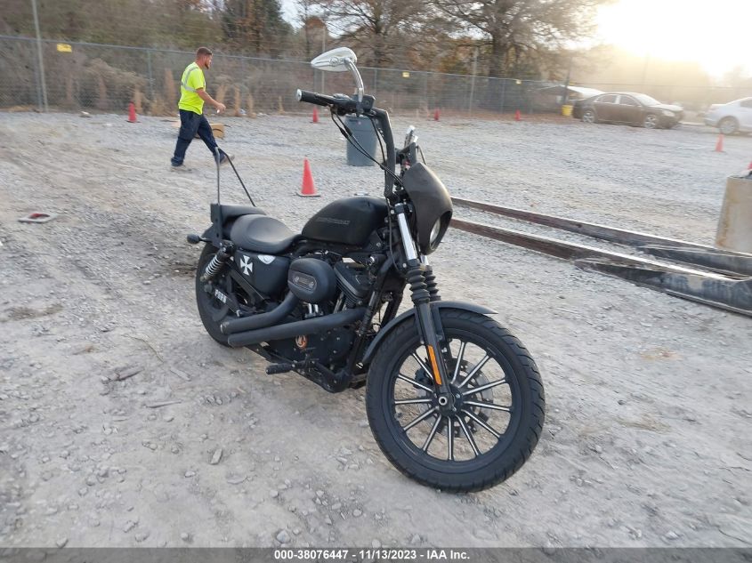 2009 HARLEY-DAVIDSON XL883 N - 1HD4LE2409K456585