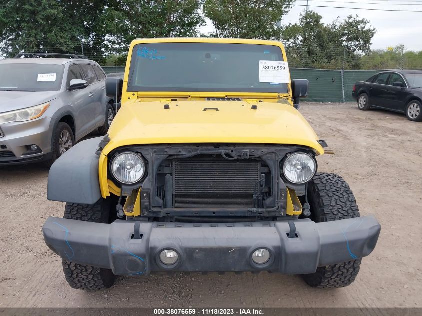 2015 JEEP WRANGLER UNLIMITED SPORT - 1C4BJWDG8FL624409