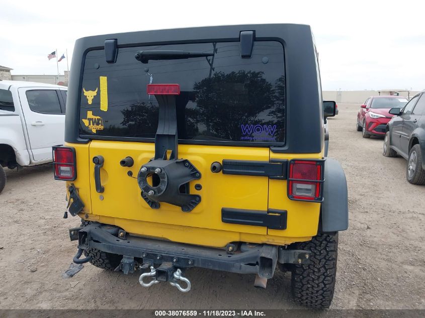 2015 JEEP WRANGLER UNLIMITED SPORT - 1C4BJWDG8FL624409