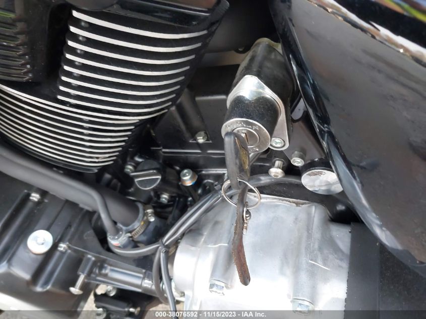2020 SUZUKI VZR1800 JS1VY53A5L7100049