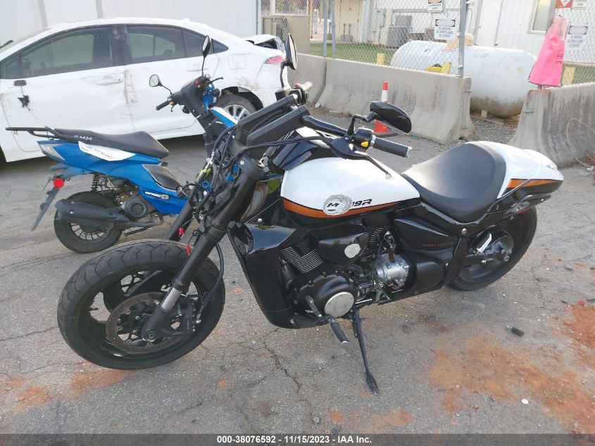 2020 SUZUKI VZR1800 JS1VY53A5L7100049