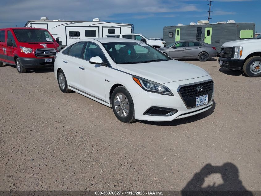 2016 HYUNDAI SONATA HYBRID SE - KMHE24L14GA039444