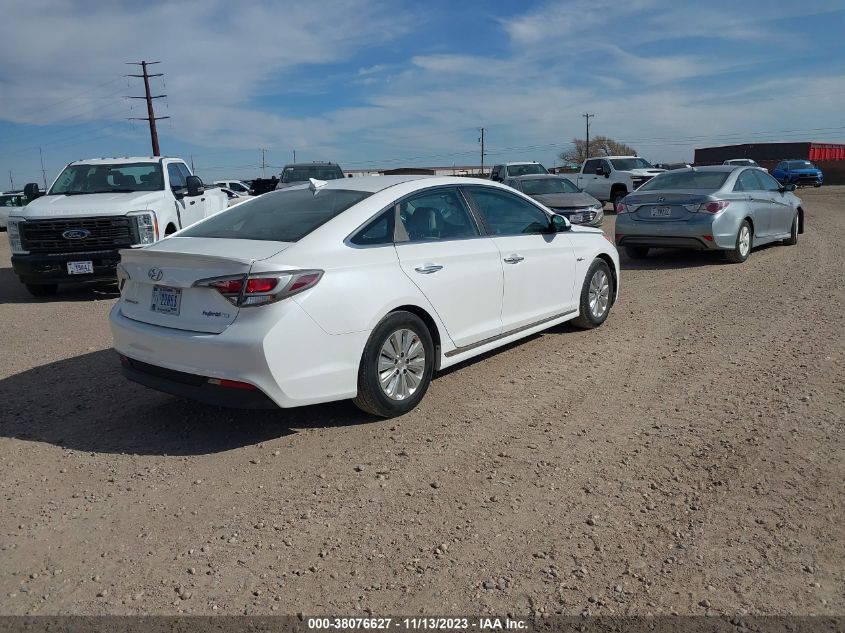 2016 HYUNDAI SONATA HYBRID SE - KMHE24L14GA039444