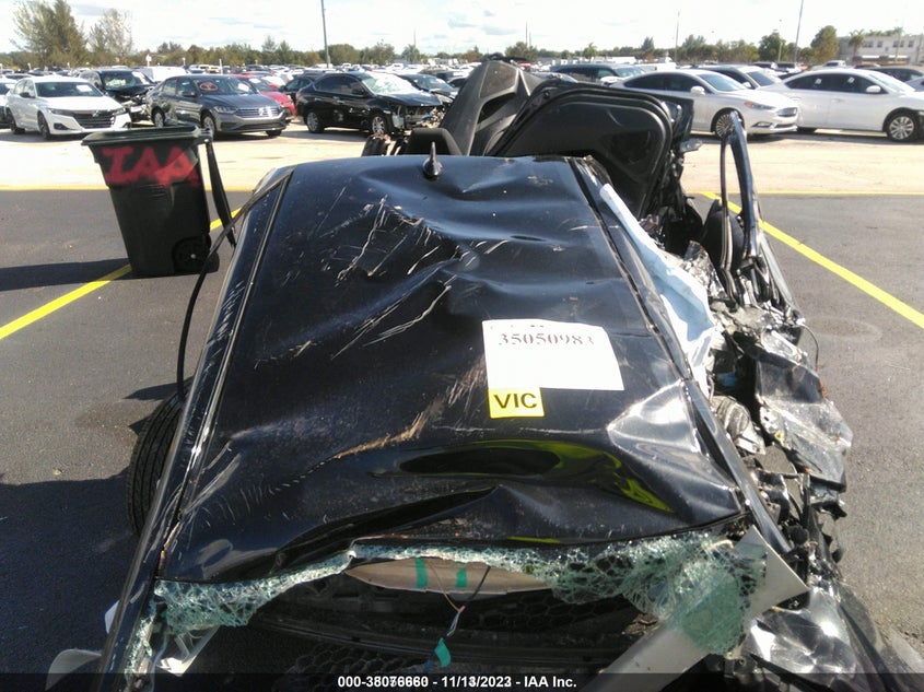 VIN JTDEPMAE2NJ212046 2022 TOYOTA COROLLA LE