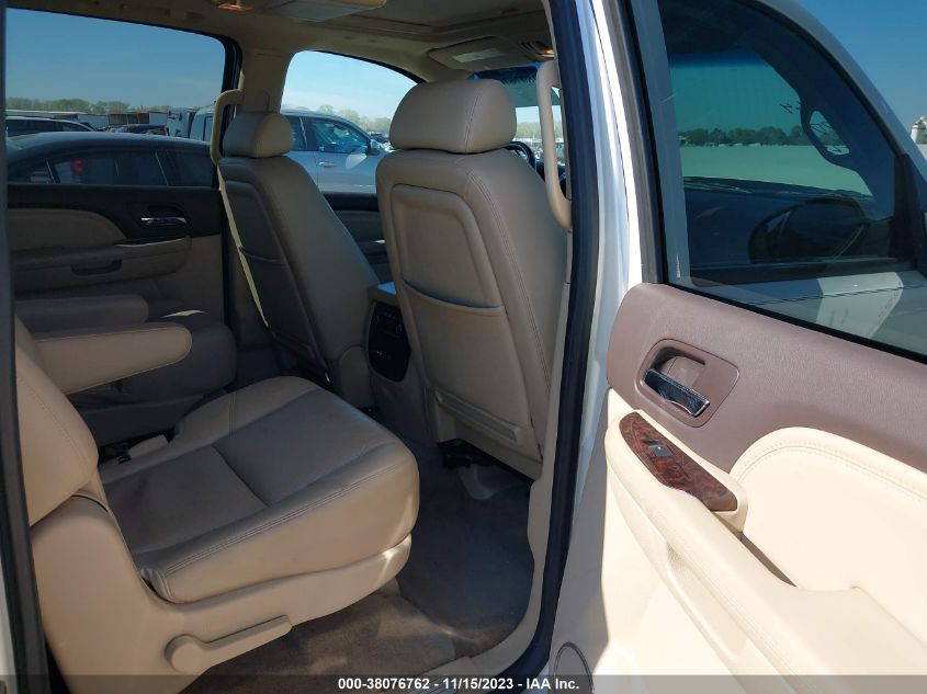 2013 GMC YUKON XL 1500 DENALI - 1GKS2MEF3DR104592