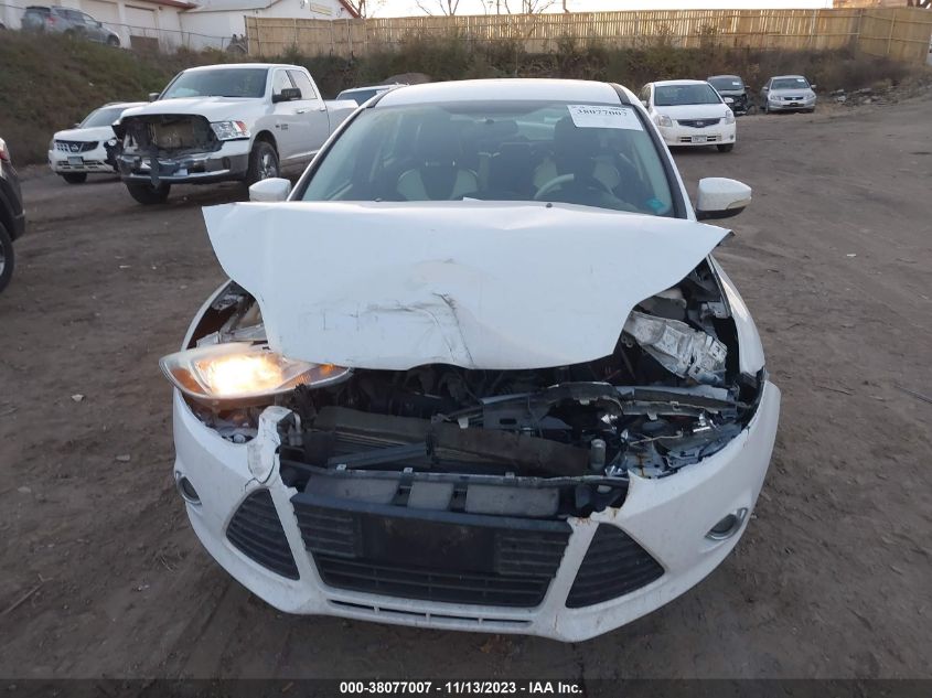 2014 FORD FOCUS SE - 1FADP3K29EL326517