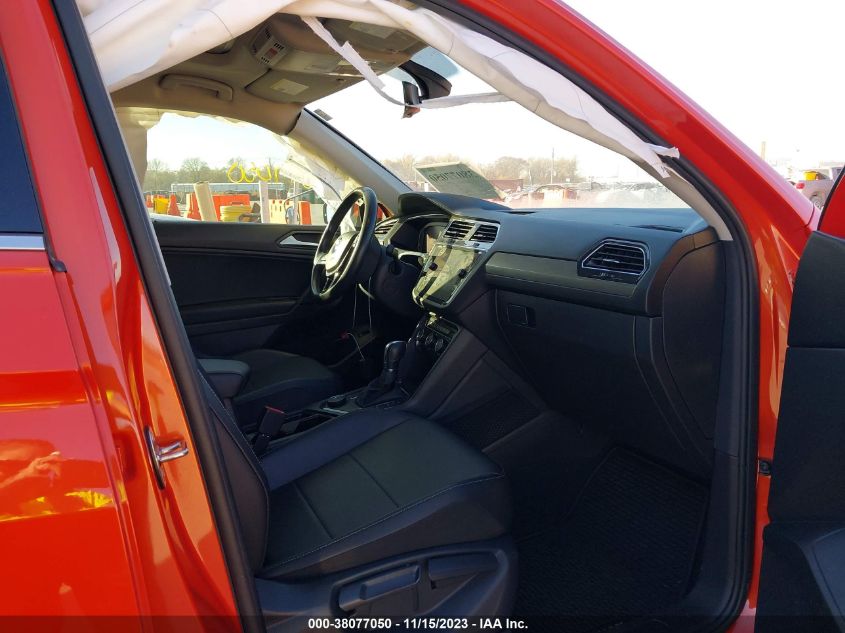 VIN 3VV2B7AX7KM121875 2019 VOLKSWAGEN TIGUAN SE/SEL