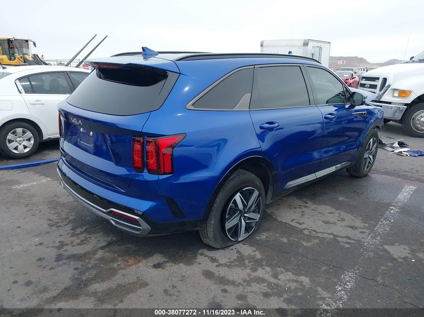 VIN 5XYRL4LC1PG216679 2023 KIA SORENTO S