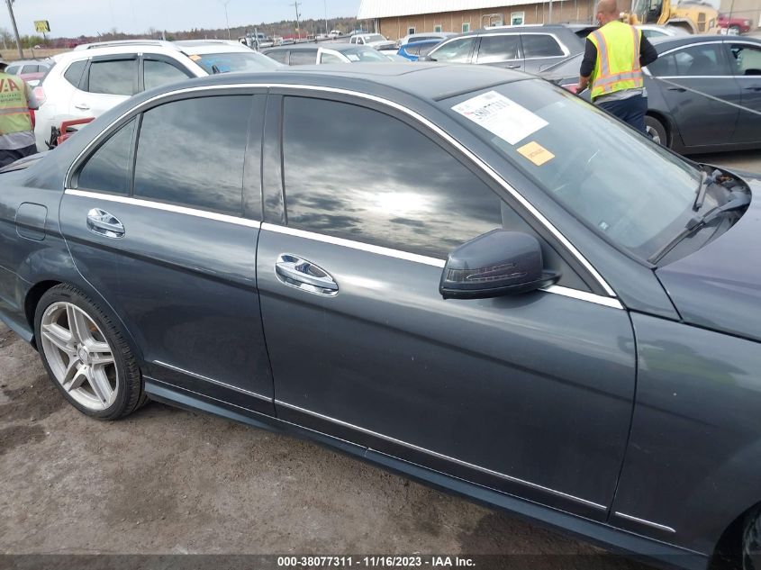 2013 MERCEDES-BENZ C 250 LUXURY/SPORT - WDDGF4HB3DR300360