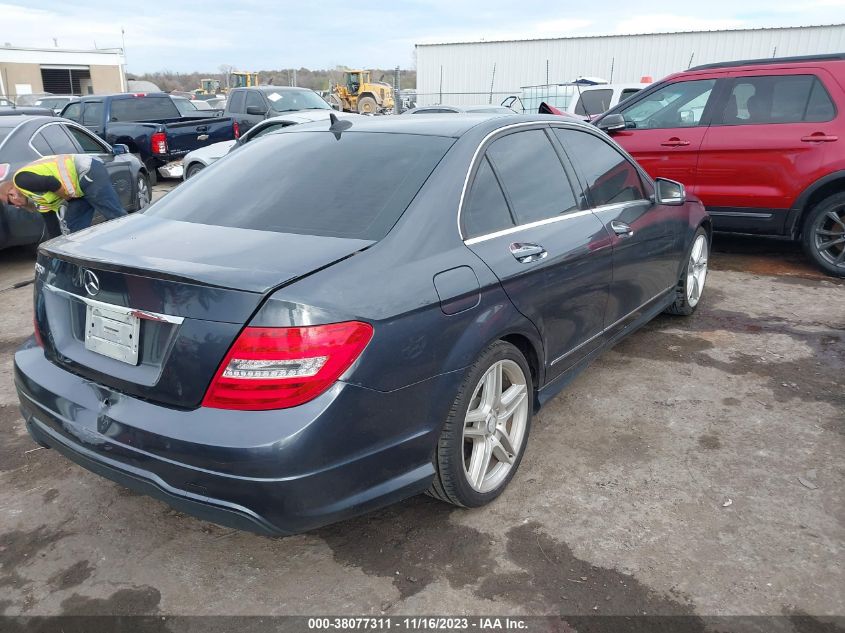 2013 MERCEDES-BENZ C 250 LUXURY/SPORT - WDDGF4HB3DR300360