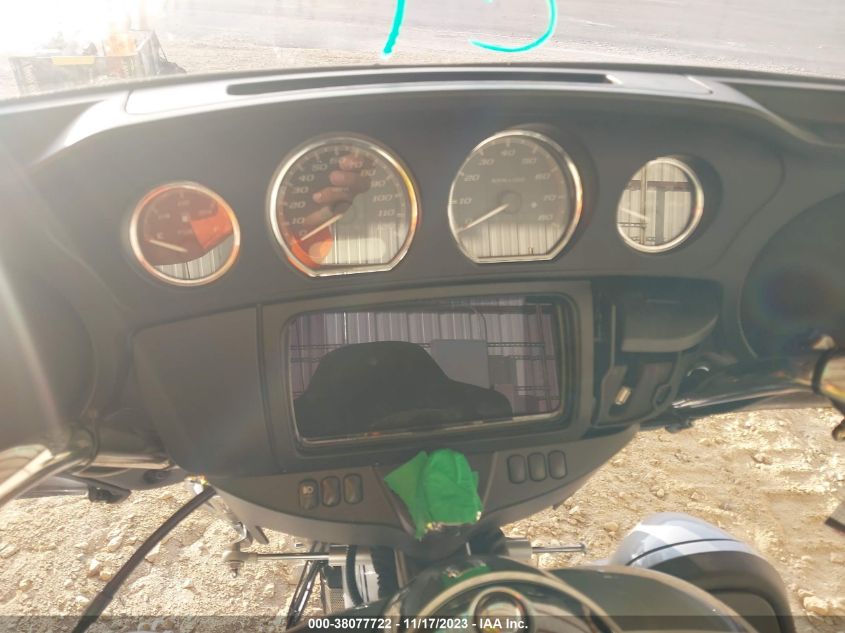 2023 HARLEY-DAVIDSON FLHTCUTG - 1HD1MAF15PB857412