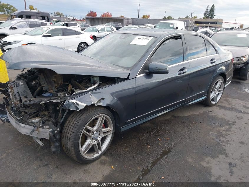 2014 MERCEDES-BENZ C-CLASS C 300 LUXURY WDDGF8AB9EG188131