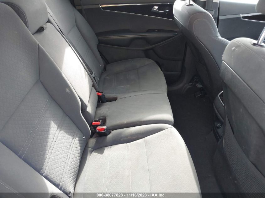 2019 KIA SORENTO 3.3L LX - 5XYPGDA54KG450419