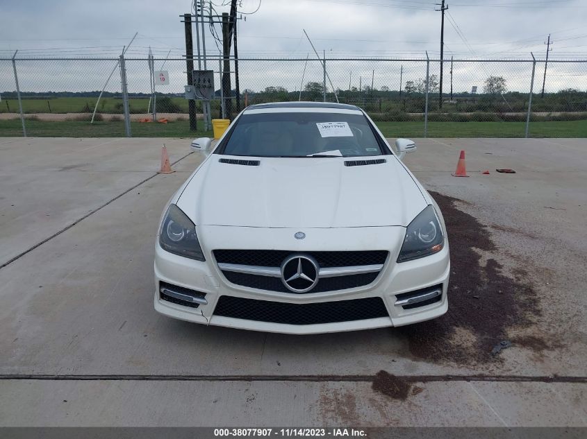 2014 MERCEDES-BENZ SLK 250 WDDPK4HA7EF080243