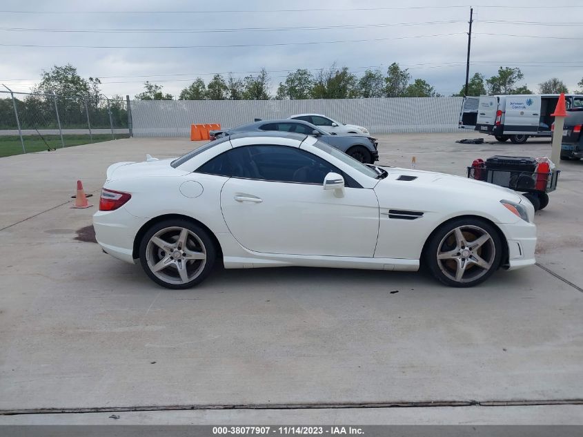 2014 MERCEDES-BENZ SLK 250 WDDPK4HA7EF080243