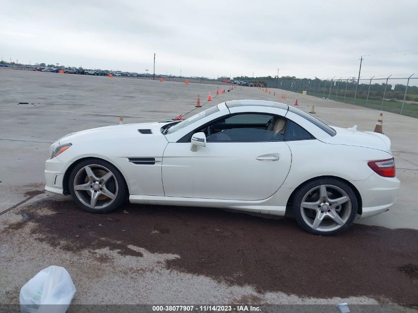 2014 MERCEDES-BENZ SLK 250 WDDPK4HA7EF080243