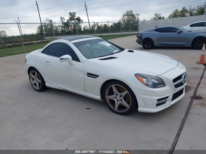 2014 MERCEDES-BENZ SLK 250 - WDDPK4HA7EF080243