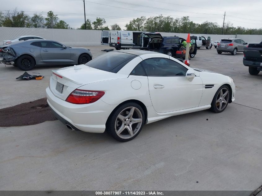 2014 MERCEDES-BENZ SLK 250 WDDPK4HA7EF080243