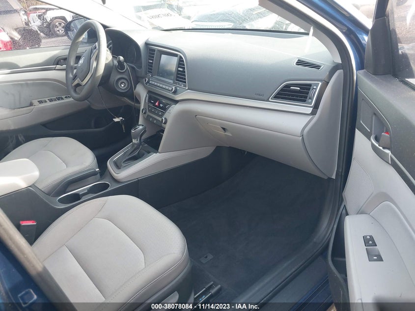 VIN 5NPD84LF8HH153306 2017 HYUNDAI ELANTRA SE