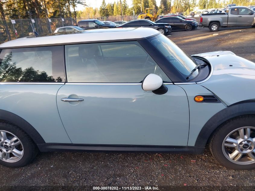 2013 MINI HARDTOP COOPER - WMWSU3C58DT686098