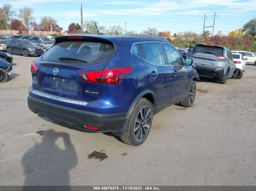 2017 NISSAN ROGUE SPORT SL - JN1BJ1CR9HW106481