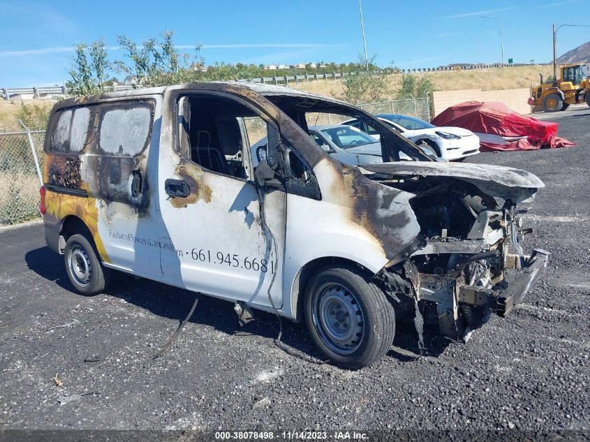 2015 NISSAN NV200 S - 3N6CM0KN5FK729281