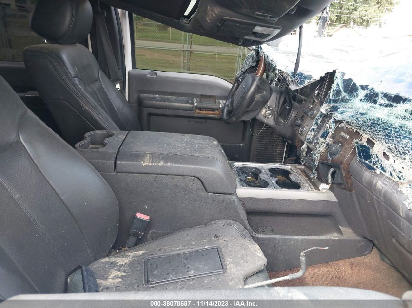 2013 FORD F-250 LARIAT - 1FT7W2BT6DEA85242