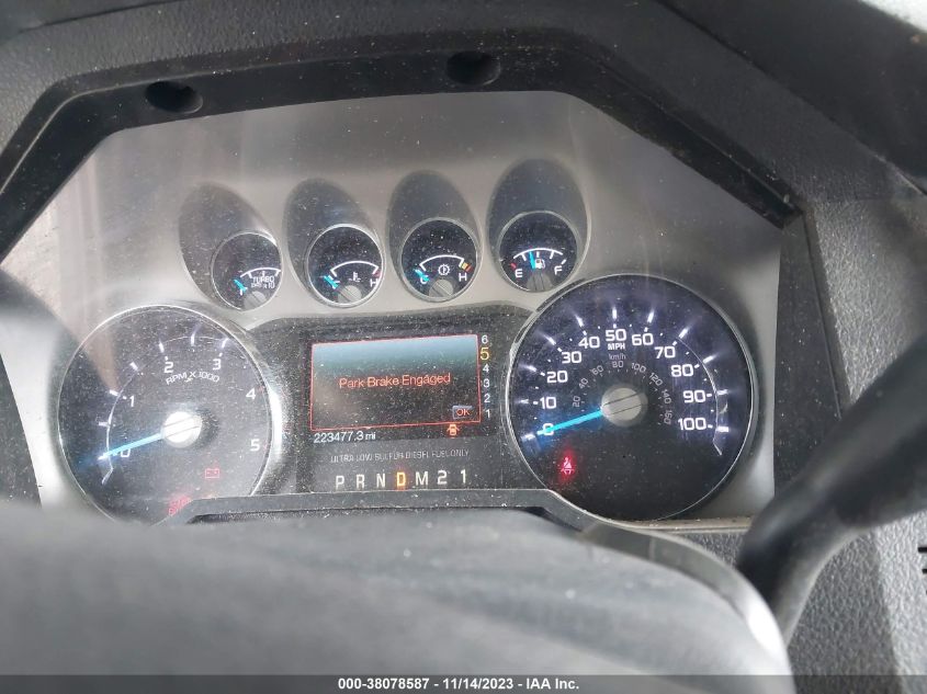 2013 FORD F-250 LARIAT - 1FT7W2BT6DEA85242
