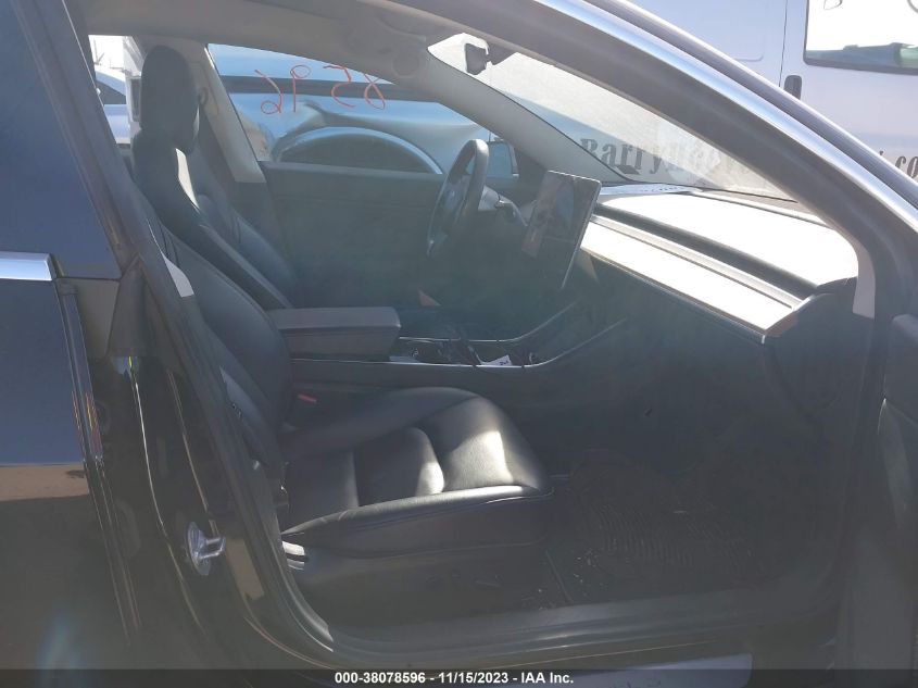 2018 TESLA MODEL 3 LONG RANGE/PERFORMANCE - 5YJ3E1EB5JF182327