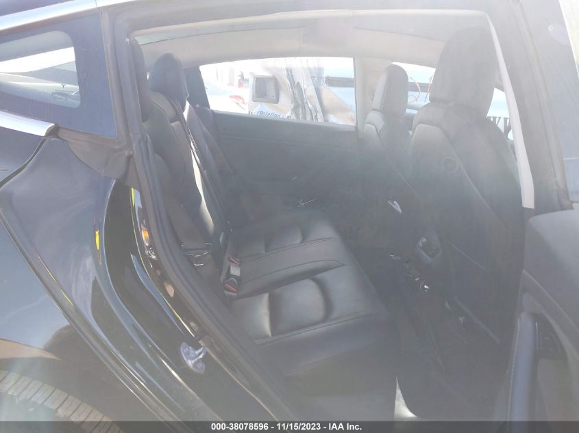 2018 TESLA MODEL 3 LONG RANGE/PERFORMANCE - 5YJ3E1EB5JF182327