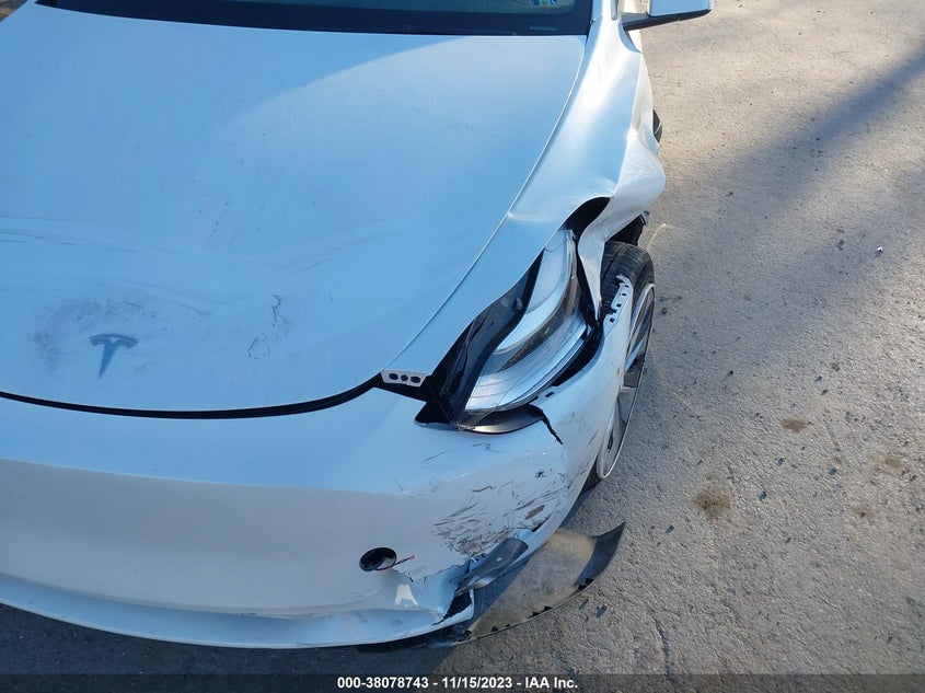 VIN 7SAYGDEE1PA109475 2023 TESLA MODEL Y
