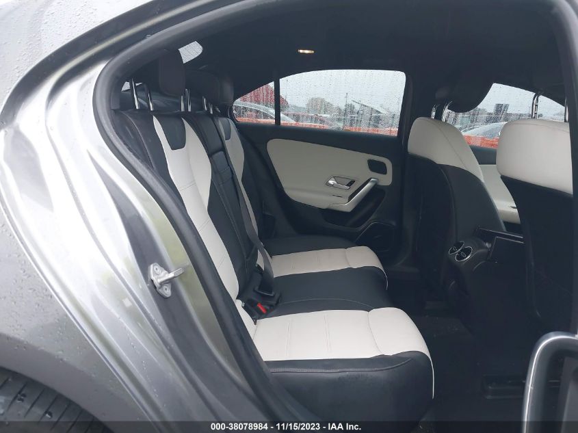 2019 MERCEDES-BENZ A 220 4MATIC - WDD3G4FBXKW020092
