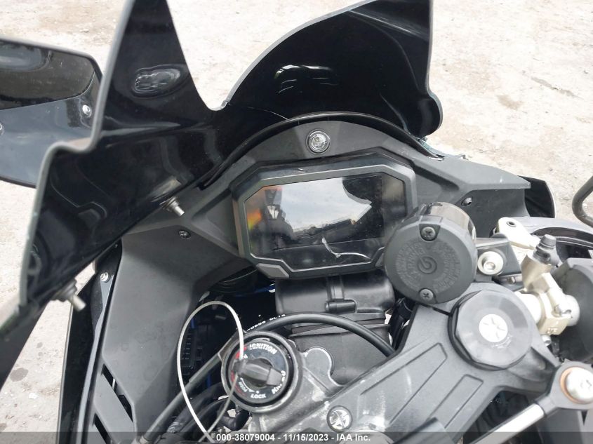 2021 KAWASAKI ZX1002 L JKBZXVL11MA000485